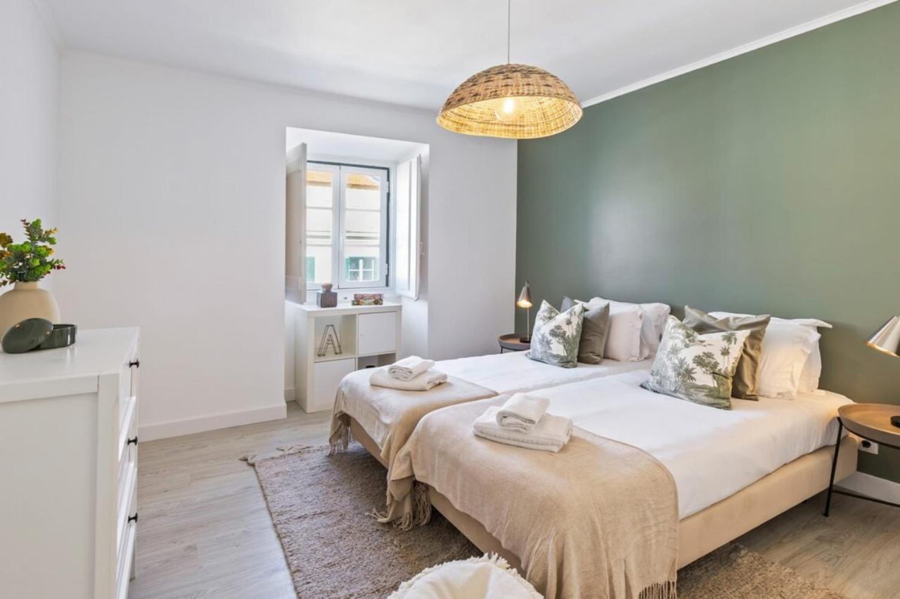 Stunning 2 Bedroom Apartment near Belém Lisboa Exterior foto